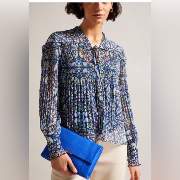 Ted Baker Parson blue UNLINED SOFT LEATHER‎ crossbody BAG brand new - Picture 1 of 16